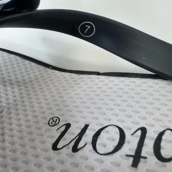 Brighton Bowie Wedge Flip Flop Sandal - Picture 6 of 11